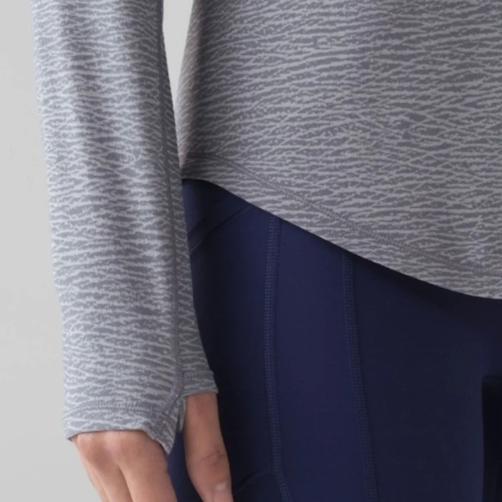 Lululemon Lost In Pace Long Sleeve - Sheer Luon Pebble Jacquard Grey Size 8